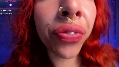 Snapshot of bri_von_dhara_ chatting on September 18, 10:50 am Bri online show from September 18, 10:50 am