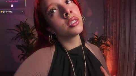 Snapshot of bri_von_dhara_ chatting on October 1, 11:33 pm Bri online show from October 1, 11:33 pm