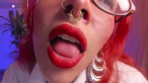 Snapshot of bri_von_dhara_ chatting on October 21, 3:57 pm Bri online show from October 21, 3:57 pm