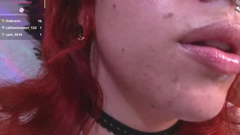 Snapshot of bri_von_dhara_ chatting on December 3, 7:56 pm Bri online show from December 3, 7:56 pm