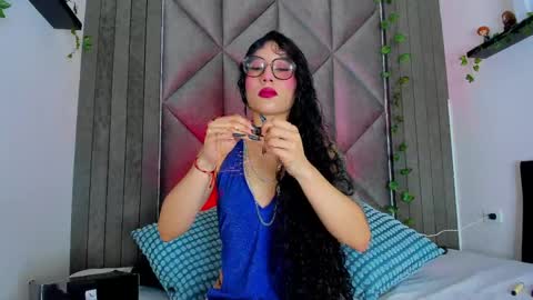 B R I A  online show from April 14, 2:50 am