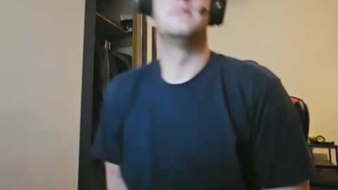 Snapshot of brian7891012 chatting on January 10, 4:53 pm brian7891012 online show from January 10, 4:53 pm