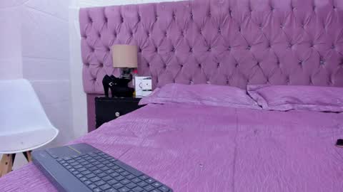 Snapshot of brian_chiki chatting on December 20, 11:47 pm Brian Chiki online show from December 20, 11:47 pm