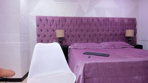 Snapshot of brian_chiki chatting on January 5, 11:01 pm Brian Chiki online show from January 5, 11:01 pm