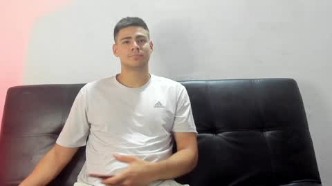 Snapshot of brian_mac chatting on January 10, 9:20 pm brian_mac online show from January 10, 9:20 pm