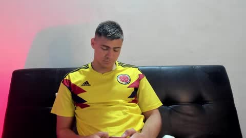 Snapshot of brian_mac chatting on January 29, 10:16 am brian_mac online show from January 29, 10:16 am