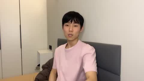 Snapshot of brian_stars chatting on February 21, 1:11 pm Brian boy online show from February 21, 1:11 pm