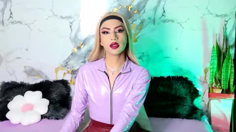briana_white online show from May 29, 1:53 pm