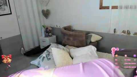 briana online show from November 19, 12:38 pm