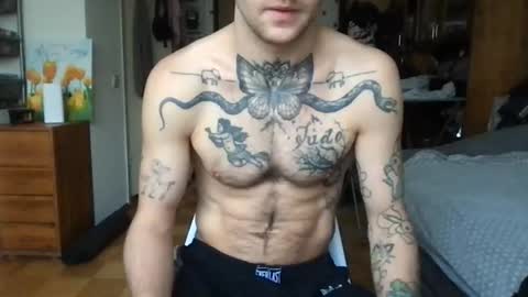 Brian online show from February 5, 7:46 am