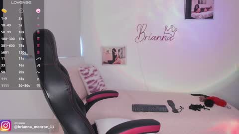 Snapshot of brianna_monroe_ chatting on December 5, 6:22 pm Brianna  online show from December 5, 6:22 pm