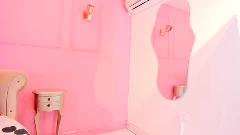 Brianna  online show from December 12, 4:21 pm