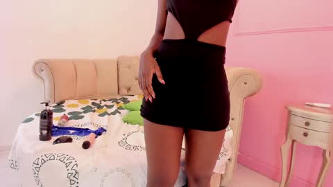 Brianna  online show from December 14, 4:20 pm