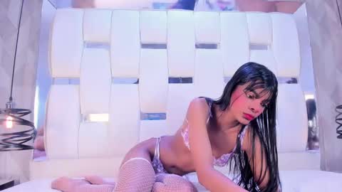 briannaroses1 online show from October 5, 8:40 pm