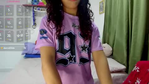 Snapshot of briar_05 chatting on November 14, 2:32 am Briar online show from November 14, 2:32 am