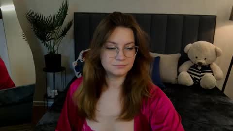 briarwynn online show from November 15, 10:04 pm