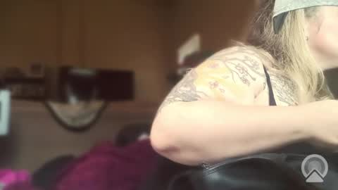 Leela Marie xo online show from April 18, 7:07 pm