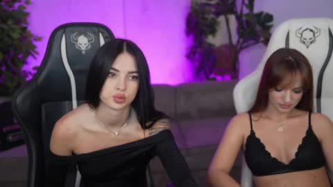 Diamonds Girls online show from October 9, 8:01 am