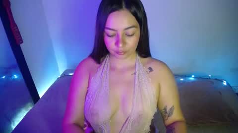 Snapshot of brihana21 chatting on September 23, 12:13 am Bri your Favorite online show from September 23, 12:13 am