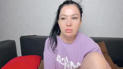 brilliantegirl_ online show from September 18, 7:21 am