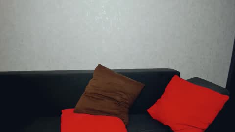 brilliantegirl_ online show from October 21, 8:26 am