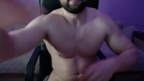 brindlefly69 online show from April 1, 10:27 am