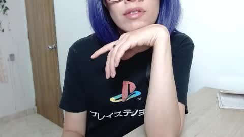 Snapshot of brisama chatting on November 16, 12:27 am brisama online show from November 16, 12:27 am