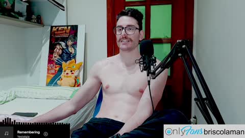 Snapshot of briscolaman chatting on December 22, 1:45 am Martin online show from December 22, 1:45 am