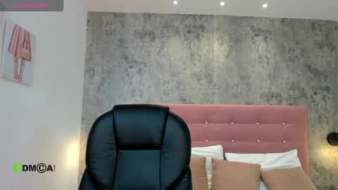 Brithany online show from October 7, 12:35 pm