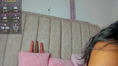 brithanyparker_ online show from May 26, 5:14 am