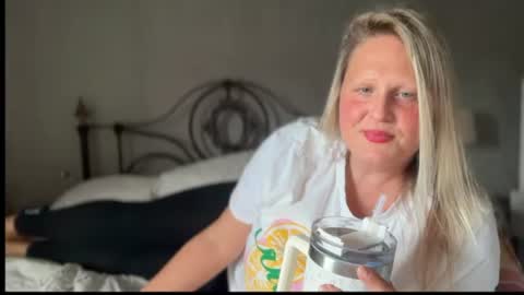 British Bella online show from June 8, 3:45 pm
