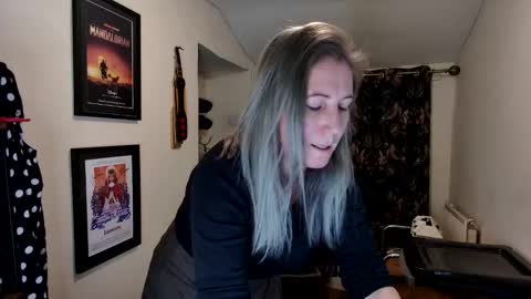 Snapshot of britishladya chatting on January 17, 9:17 pm Lady Annabelle Montgomery online show from January 17, 9:17 pm