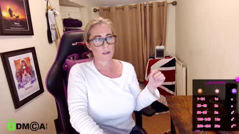 Snapshot of britishladya chatting on March 12, 8:20 pm Lady Annabelle Montgomery online show from March 12, 8:20 pm