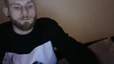 britishmonster93 online show from December 7, 7:54 pm