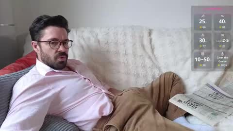 Snapshot of britishpoet chatting on May 29, 2:15 pm Callum online show from May 29, 2:15 pm