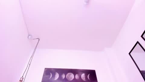 Snapshot of britney_cortez chatting on April 23, 12:15 pm Britney online show from April 23, 12:15 pm