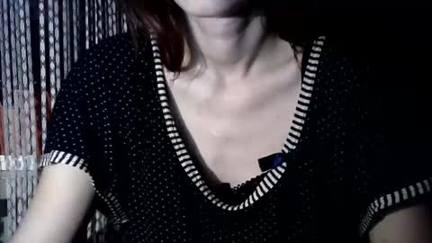 Snapshot of britneyamy chatting on December 2, 10:27 pm Britney online show from December 2, 10:27 pm