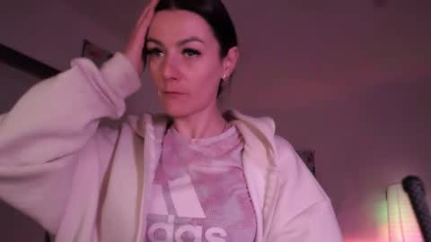 Britney online show from March 23, 7:56 am