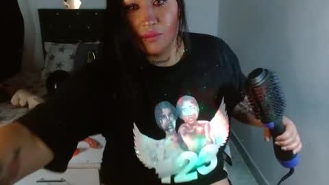 Snapshot of brittanysexhot69 chatting on November 25, 4:07 pm brittanysexhot69 online show from November 25, 4:07 pm