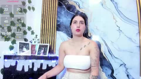 Snapshot of brittanyy20 chatting on January 6, 12:20 pm brittanyy20 online show from January 6, 12:20 pm