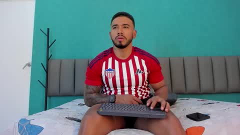 brock_hurn online show from December 16, 6:46 pm