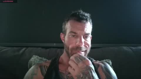 Snapshot of brodyrad chatting on June 15, 11:29 pm Brody Rad online show from June 15, 11:29 pm
