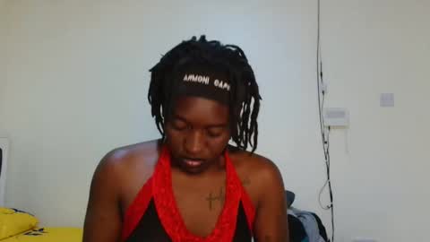 broken_haloo online show from March 29, 4:01 am