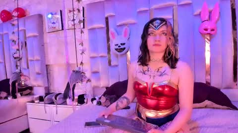     online show from February 16, 12:54 pm