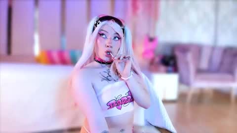     online show from October 26, 2:23 pm