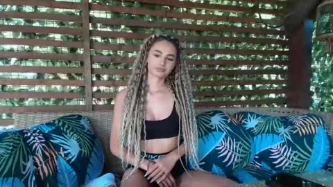 Snapshot of broklyne chatting on August 5, 11:02 am Brielle online show from August 5, 11:02 am