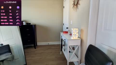 brookebee online show from December 12, 9:04 pm