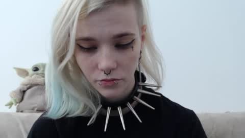 Snapshot of brookewylde_20 chatting on March 8, 11:05 am brookewylde_20 online show from March 8, 11:05 am