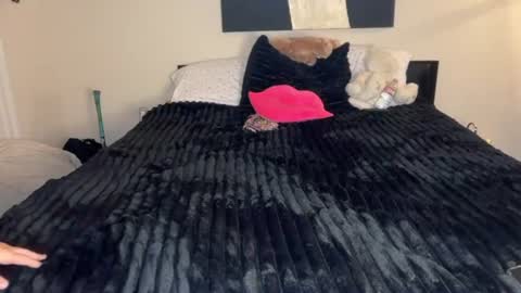 brooklyn online show from July 28, 3:02 am