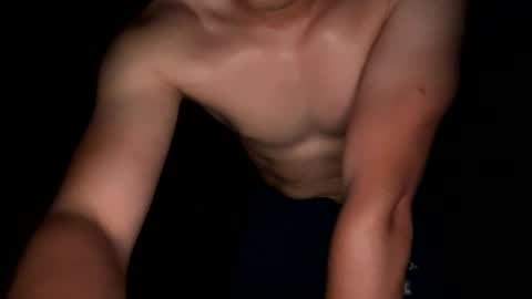 Snapshot of brookstone111 chatting on December 22, 3:14 am brookstone111 online show from December 22, 3:14 am